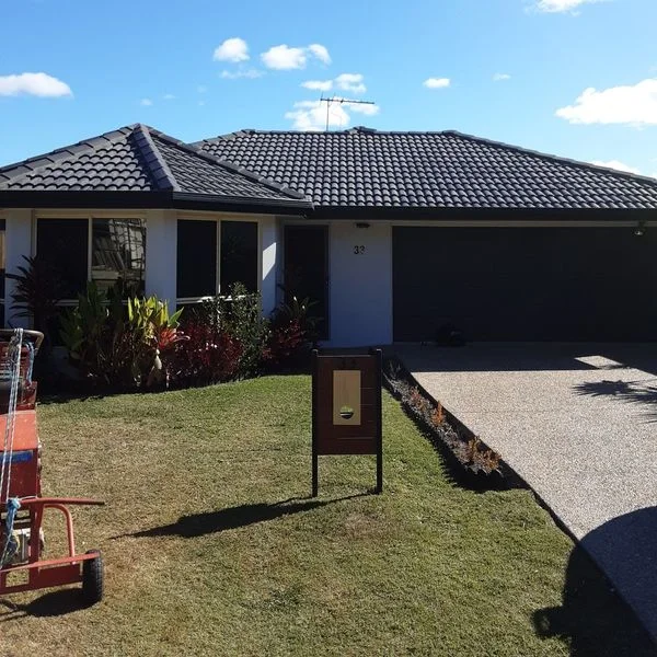 Preparation tips for Cyclone Alfred - securing your roof, emergency kits, and safety tips for homeowners.